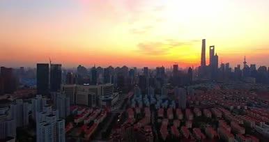 4K上海日出清晨朝霞最新航拍视频的预览图